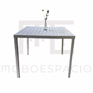 MESA CUADRADA DE ALUMINIO CON INYECCION DE PLASTICO 1.8